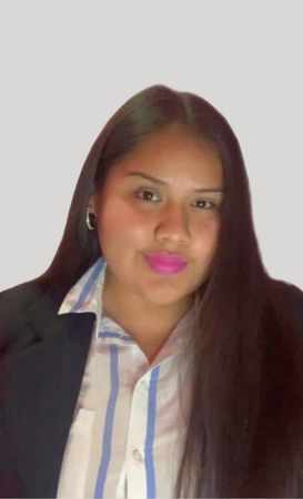 Reyna Arias