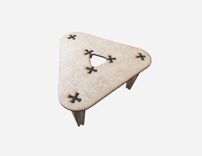 Mesa Triangular